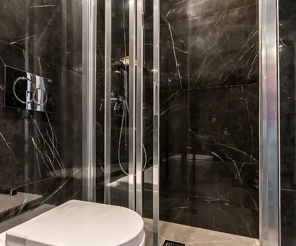 Benso 招待所 斯培西亚